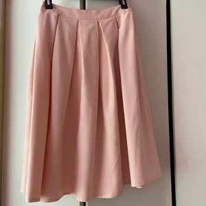 Forever 21 blush pink pleated midi skirt